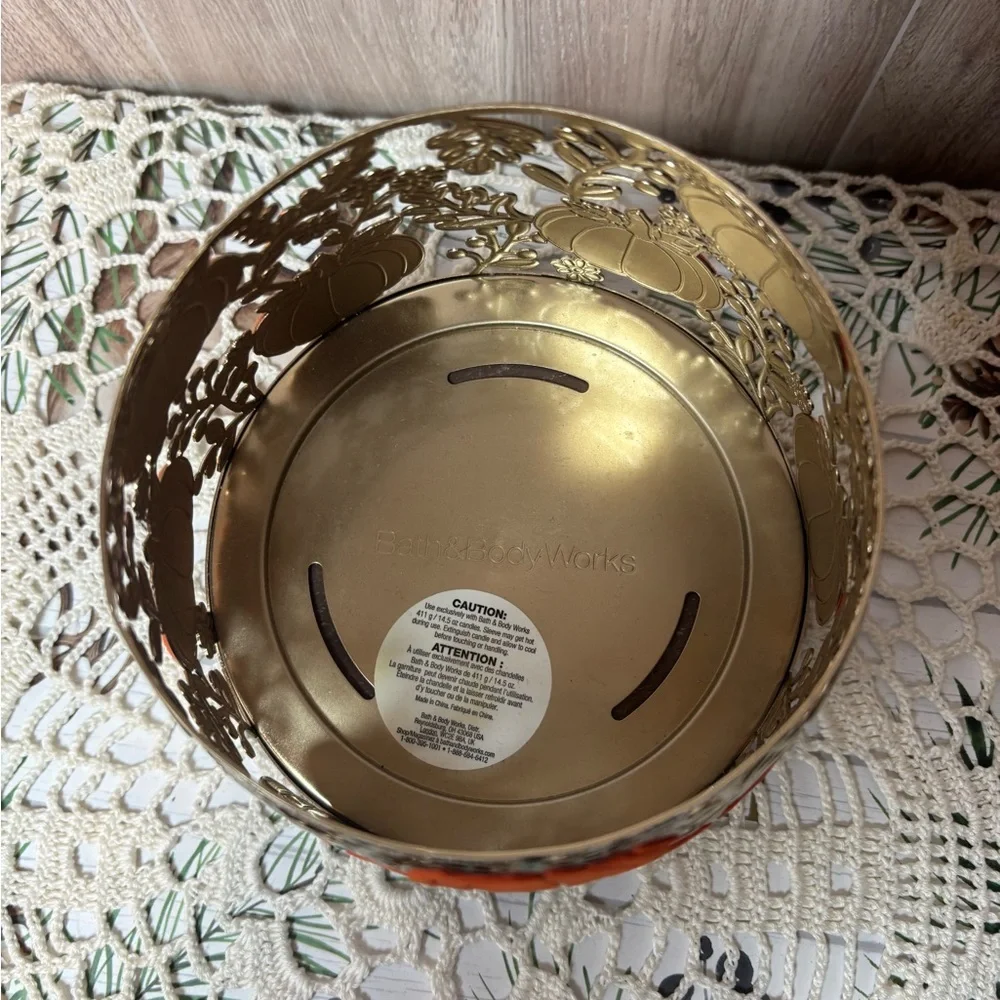 Bath & Body Works Gold Metal Autumn Fall Pumpkin 3 Wick Candle Holder - Picture 3 of 6